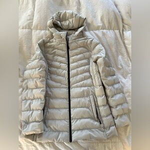 Women's Light Gray Puffer Jacket size medium